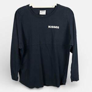 Kisses Long Sleeve Graphic Top Navy Oversized Logo Pullover Shirt XS Hersheypark